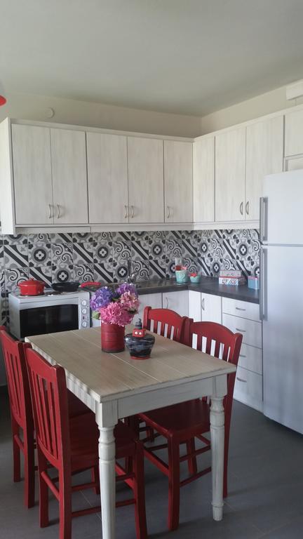 Thea Houses Milina Zewnętrze zdjęcie